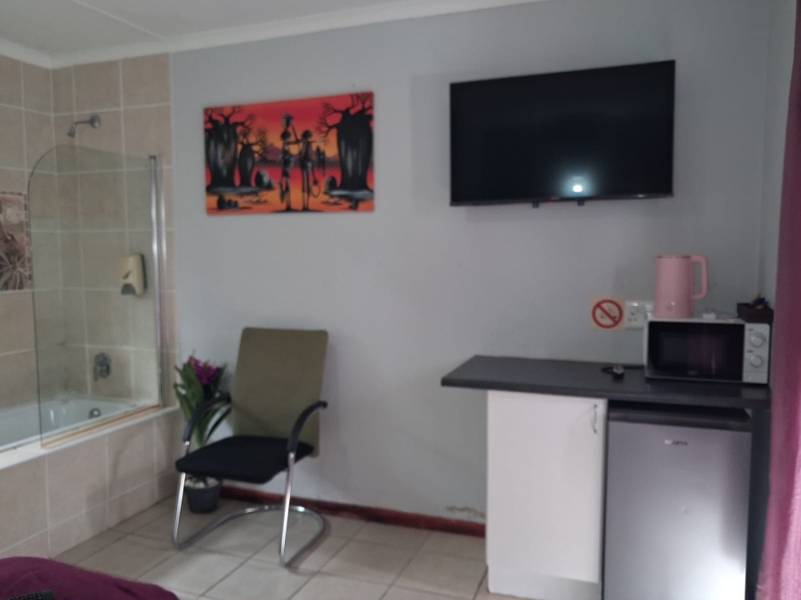 1 Bedroom Property for Sale in Gonubie North Eastern Cape